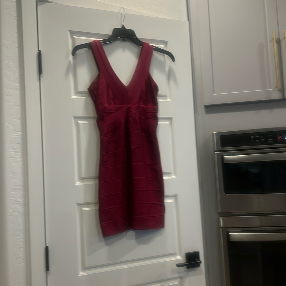 bebe maroon dress